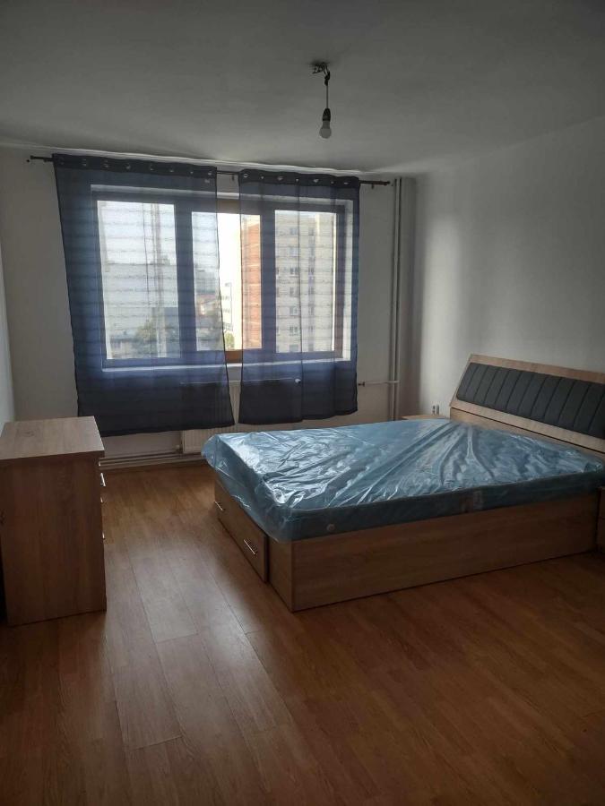 Apartament Ultracentral Apartment Питещ Екстериор снимка